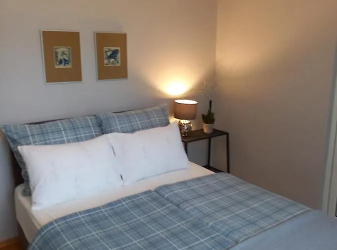 Self -contained Part Of A House With Garden 瓦爾納