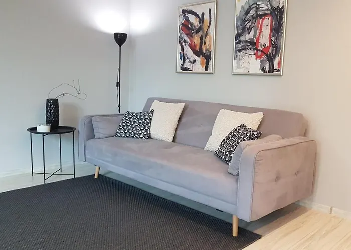 Self -contained Part Of A House With Garden Apartment