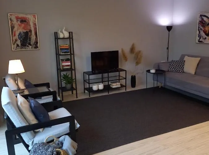 Self -contained Part Of A House With Garden Apartment